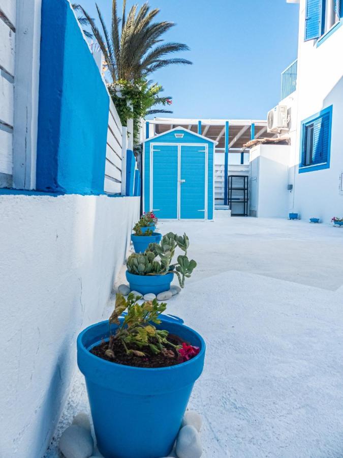 Greek Island Style 2 Bedroom Villa With Pool Next To The Sea Lárnaka Kültér fotó